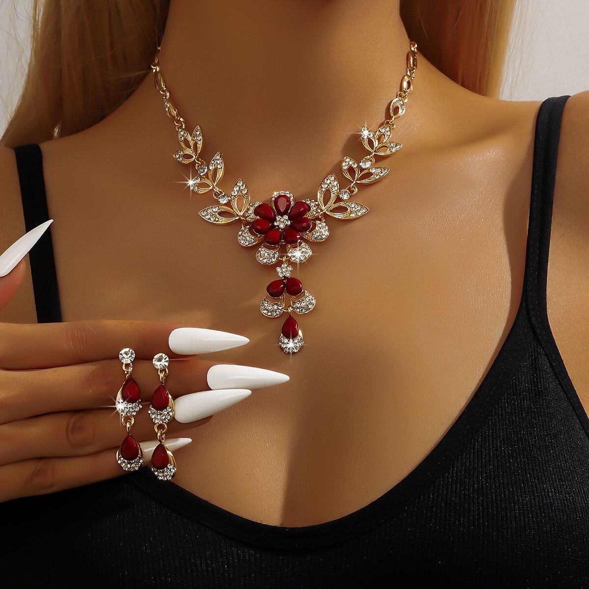 Teardrop Flower Necklace and Earring Set