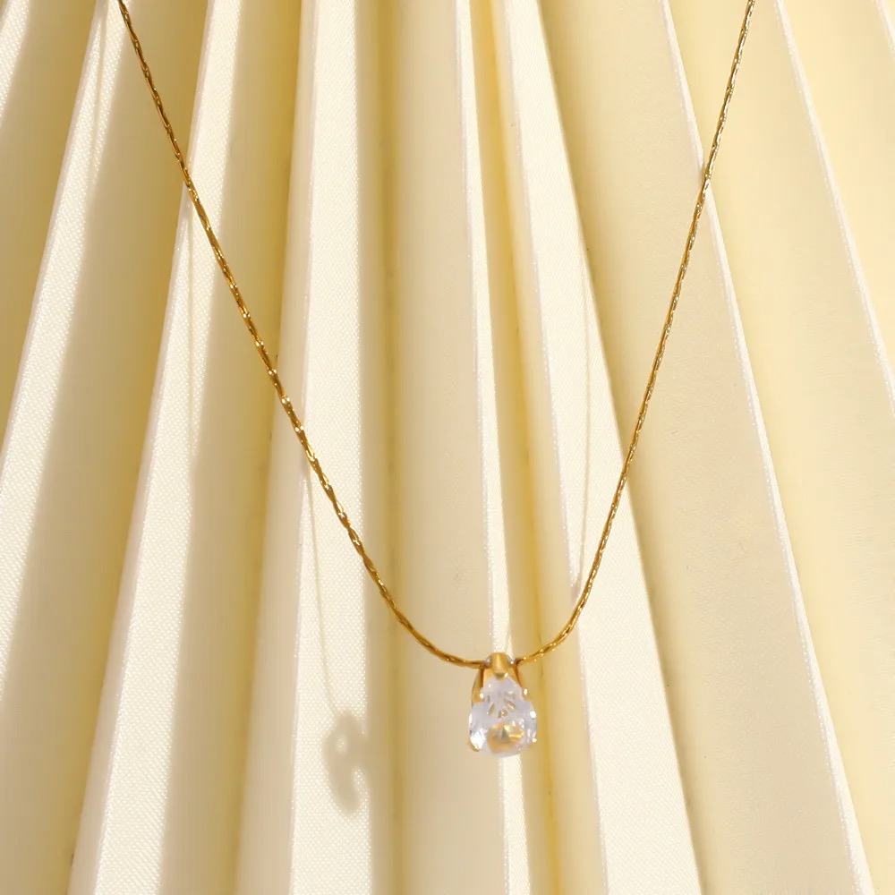 18K Gold-Plated Stainless Steel Teardrop Zircon Necklace