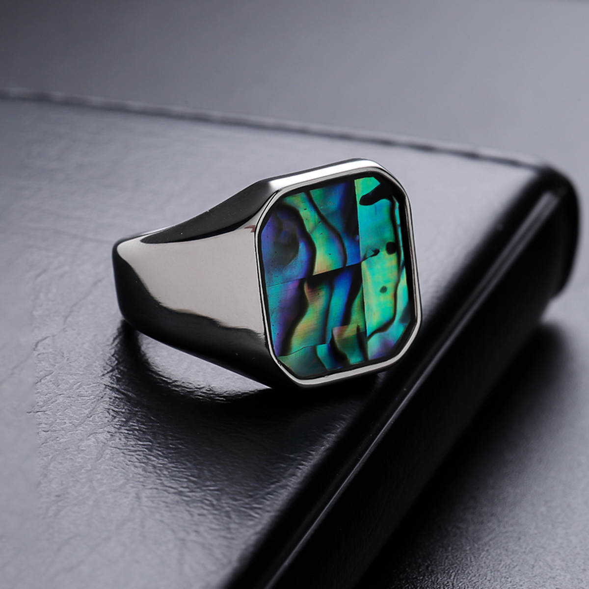 Minimalist Stainless Steel Shell Couple Ring Set