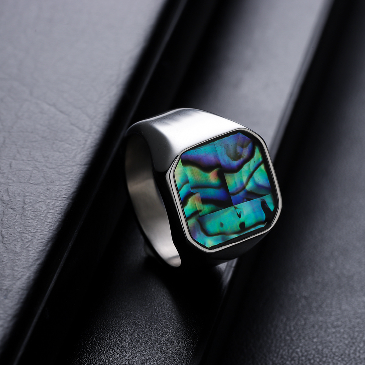 Minimalist Stainless Steel Shell Couple Ring Set